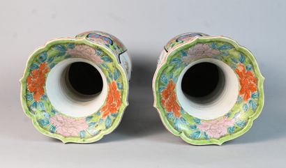 Pair of Kutani vases, Japan, late 19th century
Pair...
