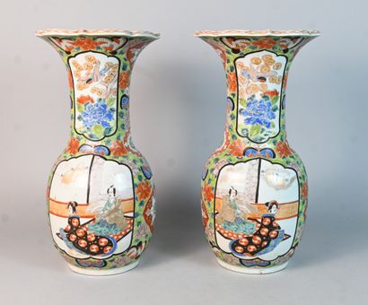 Pair of Kutani vases, Japan, late 19th century
Pair...