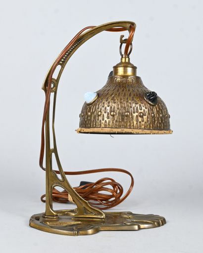 Art Nouveau table lamp in brass with glass...