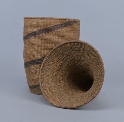 Tutsi agaseke with conical lid - Rwanda -...