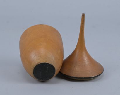 Wooden covered pot inspired by Tutsi baskets...