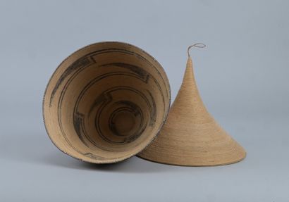 Large Tutsi Agaseke basket with conical lid...