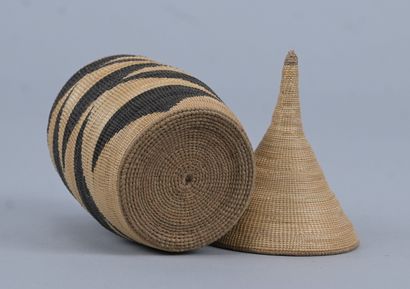 Geometrically decorated Tutsi agaseke - Rwanda...
