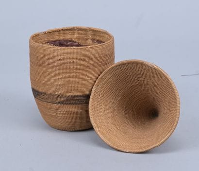Covered Tutsi agaseke with conical lid -...