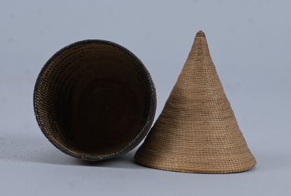 Tutsi agaseke with conical lid - Rwanda -...