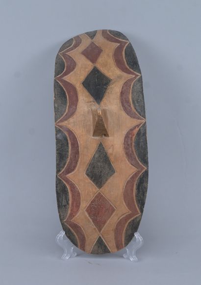 Painted Tutsi dance shield - Rwanda - first...