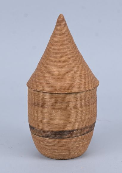 Covered Tutsi agaseke with conical lid -...