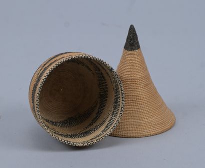 Tutsi agaseke with black geometric decoration...