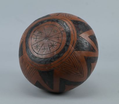 Tutsi gourd with incised geometric decoration...