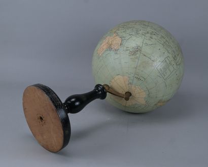 Grand globe terrestre G. Thomas, Paris, fin...