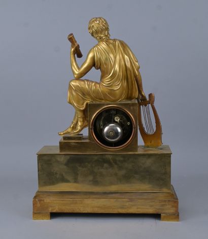Empire-style clock in chiseled bronze with...