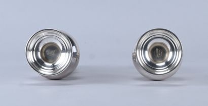 Paire de saupoudreuses en argent massif –...