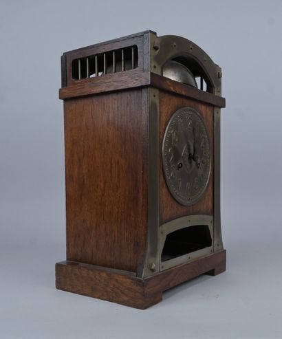 Art Nouveau clock in oak and brass, early...