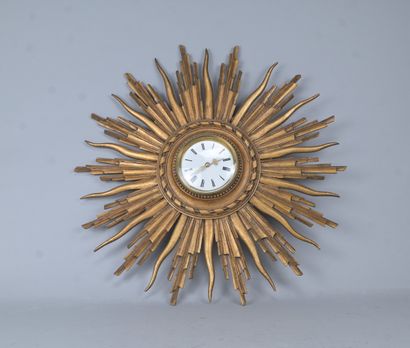 Gilded wooden sun-shaped wall clock, early...