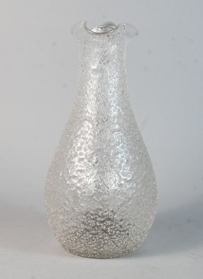 Carafe en verre craquelé attribuée à Boston...