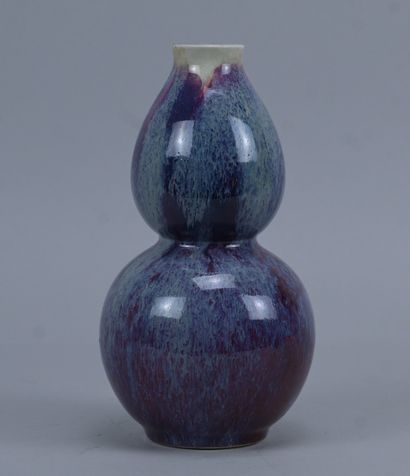 Vase bouteille en porcelaine émaillée flammée...