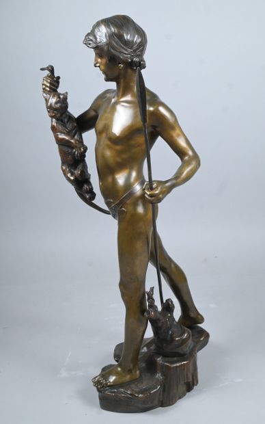 Grand bronze à patine brune de la fin du...