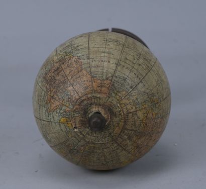 Globe terrestre de table G. Thomas, Paris,...