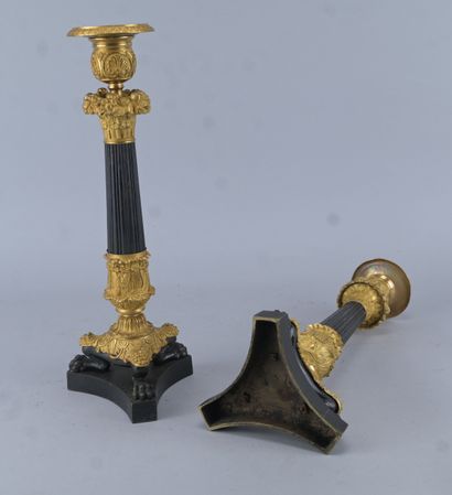 Paire de bougeoirs en bronze d'époque Charles...