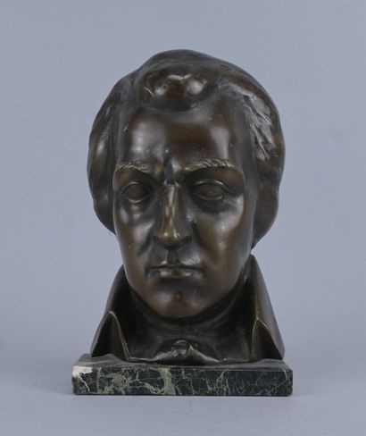 Buste en bronze de Ludwig van Beethoven,...