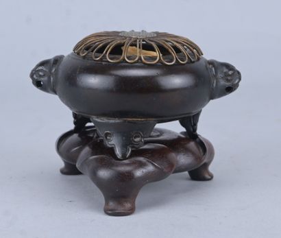 Brûle-parfum japonais (kōro) en bronze sur...