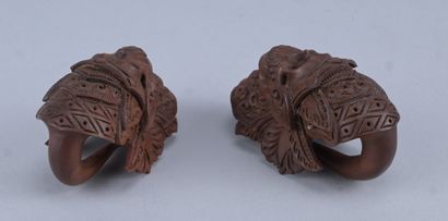 Paire de boucles d’oreilles balinaises à...