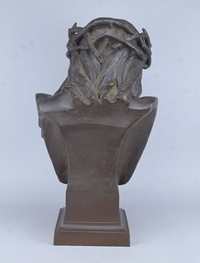 Buste du Christ couronné d'épines d'après...