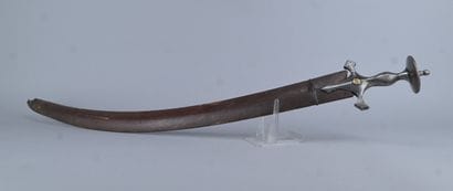 Sabre de type talwar, Inde, XIXe siècle
Sabre...