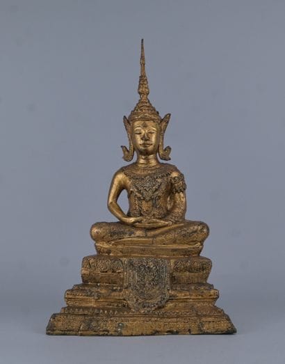 Bouddha couronné de style Rattanakosin en...