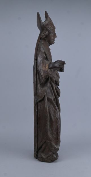 Évêque en chêne sculpté, XVIe siècle
Sculpture...