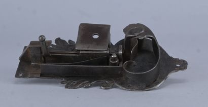 Serrure de porte en fer forgé, travail artisanal,...