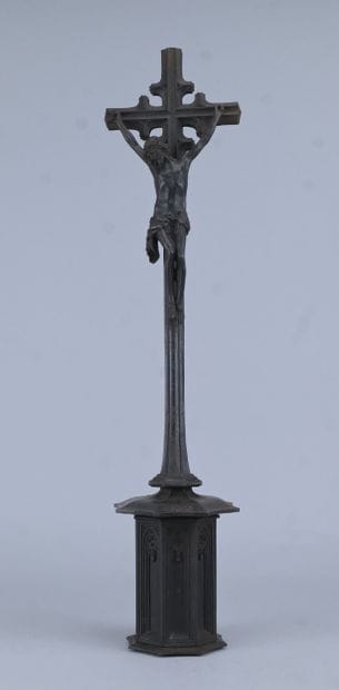 Crucifix en style néo-gothique « Berlin Iron...