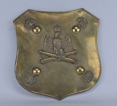 Plaque d’artillerie en laiton à décor impérial,...