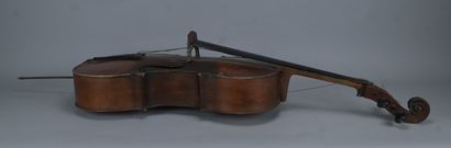 Violoncelle ancien signé C. F. Lancaud, Europe,...