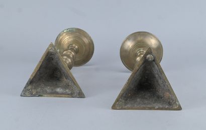 Pair of candlesticks – bronze – Italy – 17th...