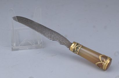 Couteau style Louis XVI - agate et bronze...
