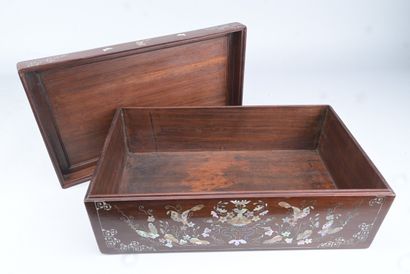 Coffret vietnamien – marqueterie de nacre...