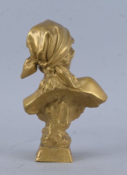Emmanuel Villanis – Bronze Bust – 19th Century

A...