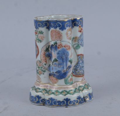 Brush Holder - Imari Porcelain – Japan, 18th...