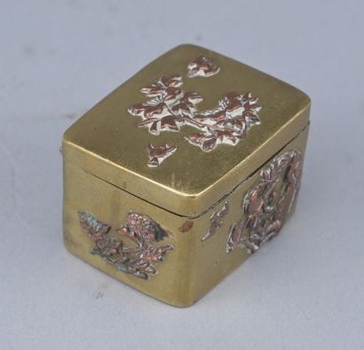 Japanese Box - Two-Tone Copper – Meiji Period

Rectangular...