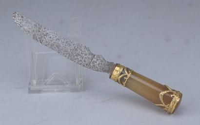 Couteau style Louis XVI - agate et bronze...