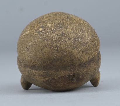 Crâne – bois polychrome – XVIIIe siècle

Crâne...