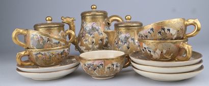 Satsuma Earthenware Tea Set – Japan – Meiji...