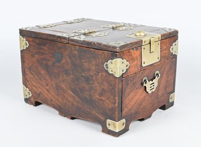 Wooden Mirror Box - China - Qing Dynasty...