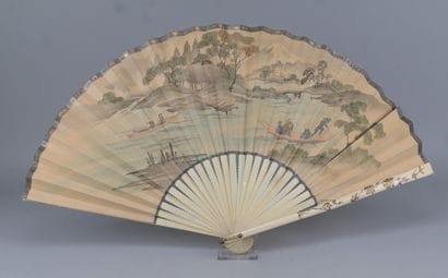 Asian fan – painted paper – early 20th century

Asian...