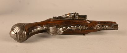 London – Boxlock flintlock pistol – 18th...