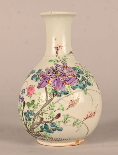 Chinese enameled porcelain vase with polychrome...