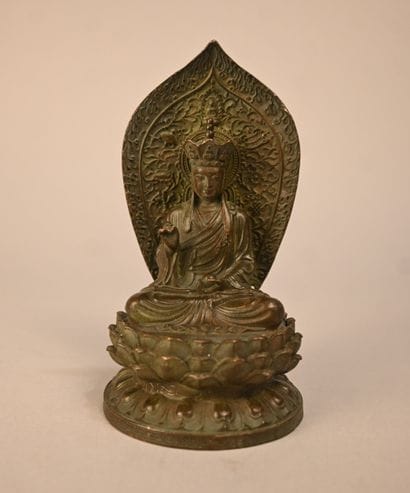 Bronze Buddha seated on lotus - early 20th...