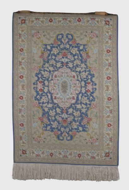 Ghoum Silk Rug – Iran, 20th century

Hand-knotted...