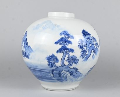 Korean blue and white porcelain vase with...